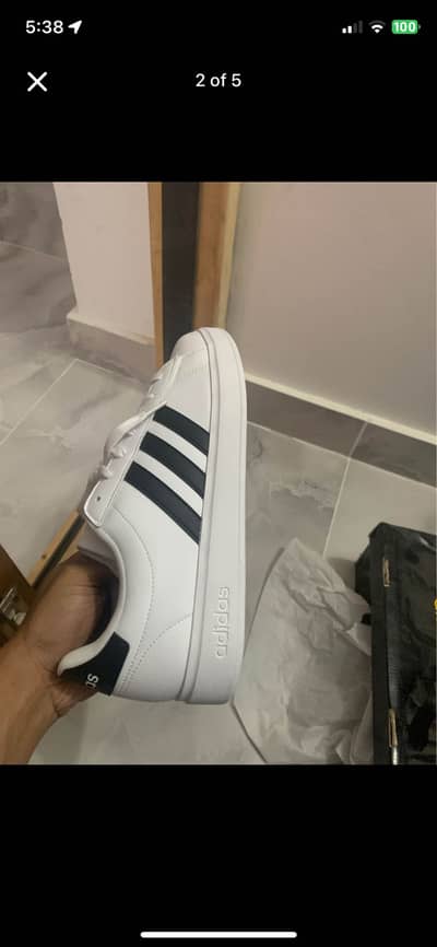 Adidas grant court 2.0 sneeker