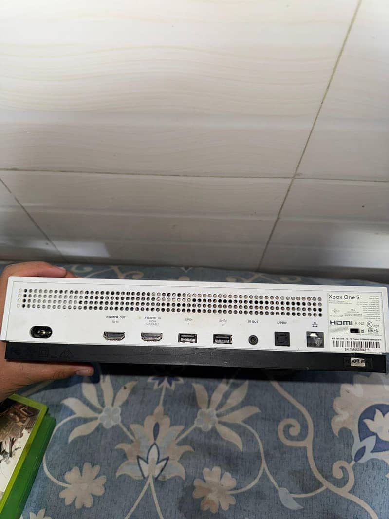Xbox one s 1