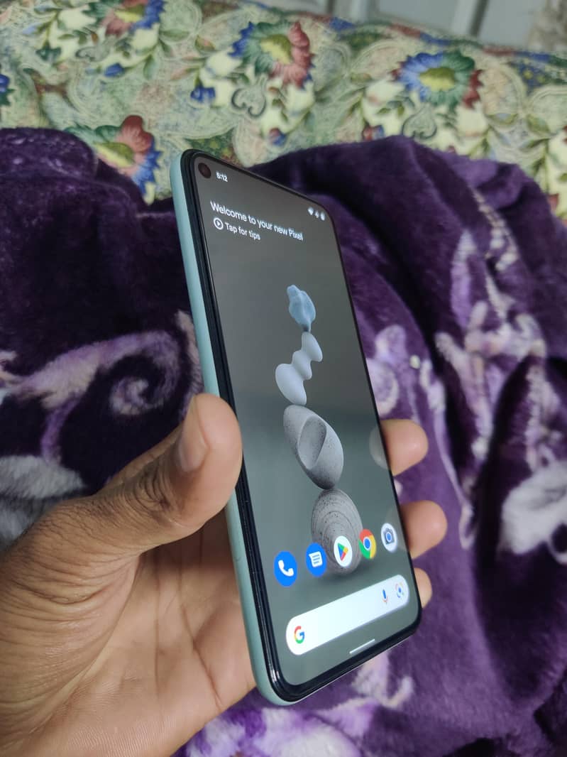 Google Pixel 5 4