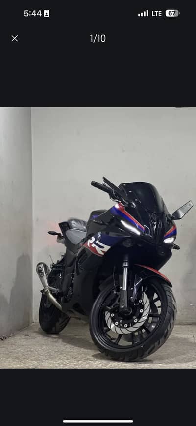 Bmw 1000rr 400cc 2023 model ( sports heavy bike )