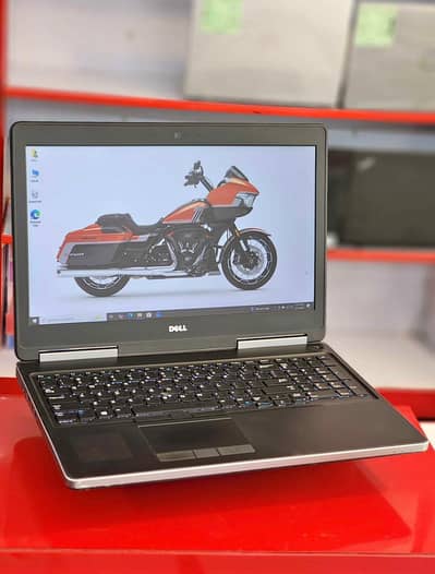 DELL PRECISION 7510 CORE I7 6th GENERATION (8/256/4gb Graphics)