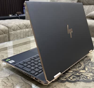 Hp spectre 15 x360, gtx 1650ti, 4k UHD16gb ram, NVMessd