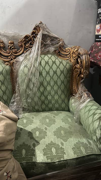 Condition 9/10 7 seater sofa 3 ,2,1,1