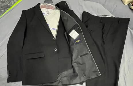 Brand New 3 piece suit for sale