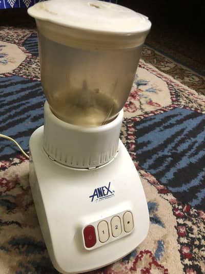 “3-in-1 Electric Juicer, Blender & Spice Grinder " excellent condition
