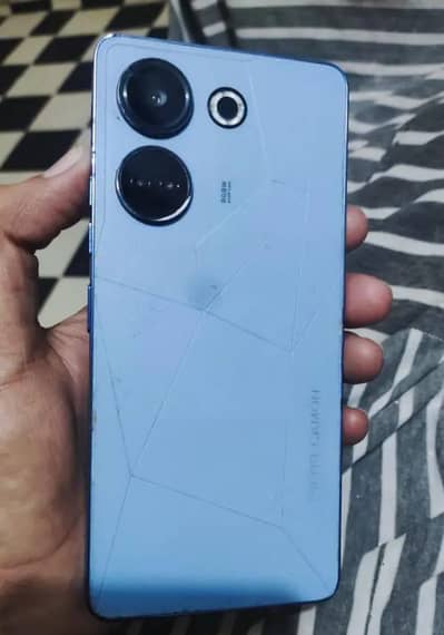 khali tach Cheng hai acha wala Dala h fingers b km karta h box h