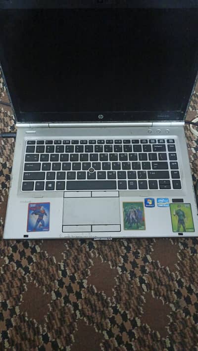 i5 3rd Gen 128gb ssd with Intel graphics