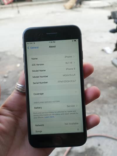 ipone 8_  03180401696