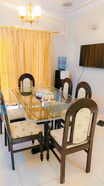 DINING Table with 6 seater.