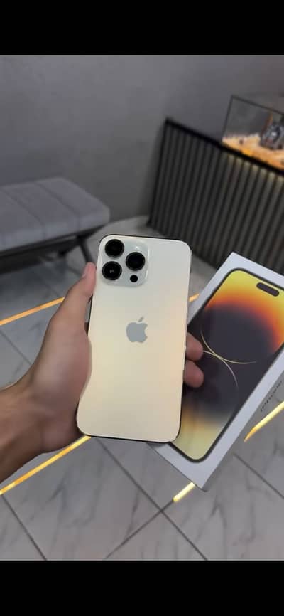 iPhone 14 promax 128 gb 82 battery health factory unlock non pta