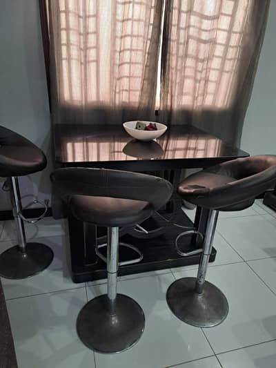 Dining Table sturdy with thick Glass, Custom-made.