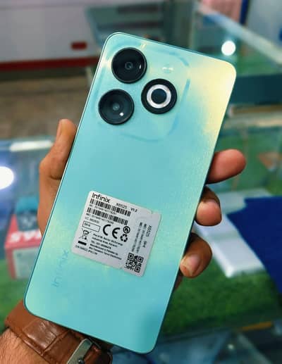 Infinix smart 8 what's app 03230915322