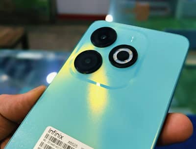 Infinix smart 8 what's app 03230915322