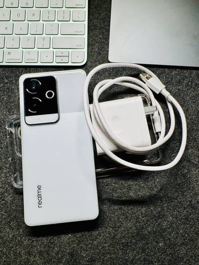Realme GT6 China - Perfect Condition, Original 120W Charger