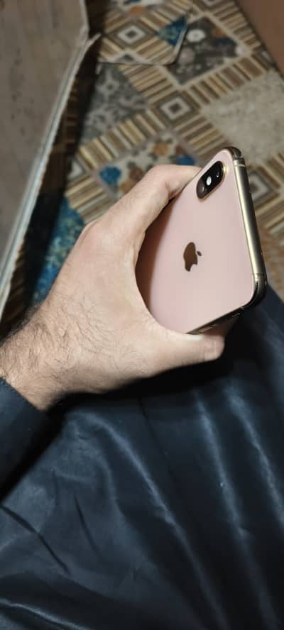 Non pta 256 GB. 2 month ka e sim Time para hia