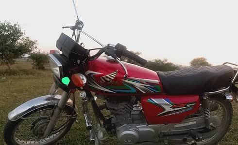 Honda CG 125 - Immaculate Condition - Barely Used (Owner in KSA)