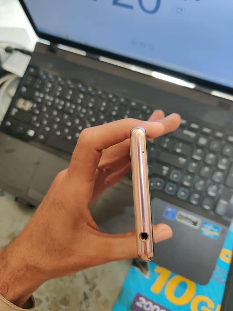 gaming & camera device 3