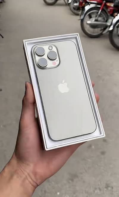 l phone 15 pro max factory unlock 256 gb