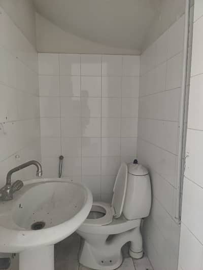 4 Marla Commercial Floor For Rent In DHA Phase 1