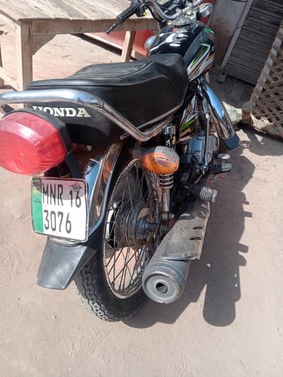 Honda CG 125 for seal 2016 model