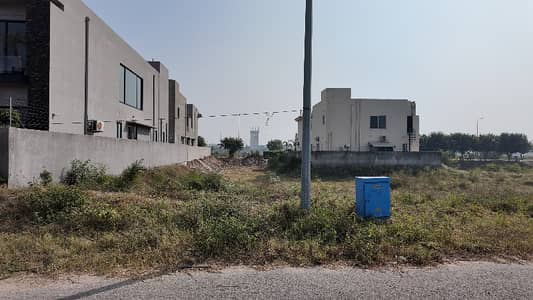 1 Kanal Plot No. 768 , Block W, DHA Phase 8