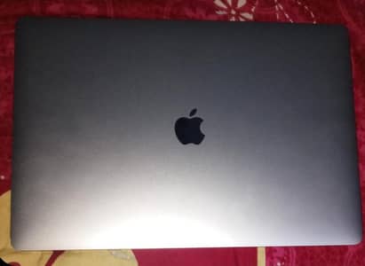 MacBook Pro 16-inch (2019) | 169 Battery Cycles