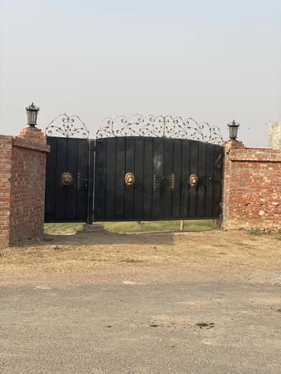 4 Kanal Boundry Wall Farmhouse Land Near Dha Phase 10 Bedian Road Lahore.