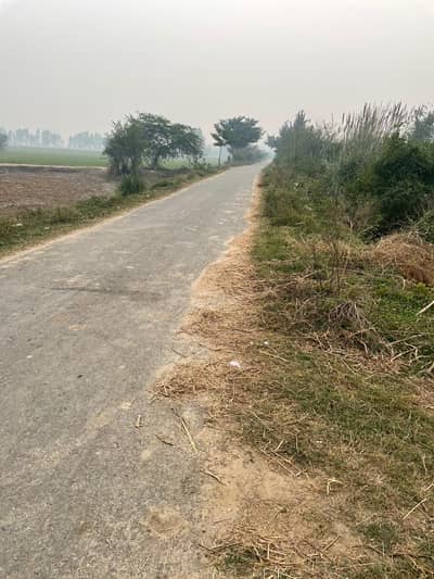 8 Kanal Farmhouse Land Near Dha Phase 10 Bedian Road Lahore.