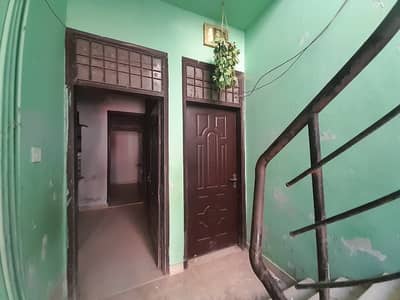 Stunning 45 Square Yards Flat In Allahwala Town - Sector 31-G Available