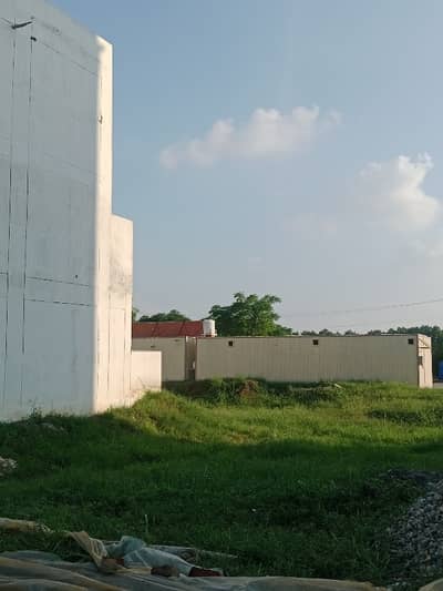 Good Location Main 150 Feet Road Plot For Sale