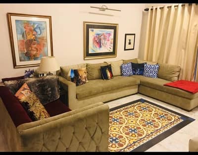 10 MARLA BRAND NEW HOUSE NEAR MCDONALDS & LAKE AVAILABLE FOR