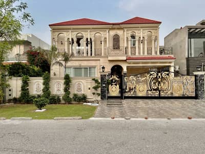 New Kanal luxurious Most Amazing House For Rent phase 5, DHA Lahore