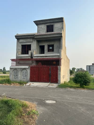 5-Marla Plots Available On Installment At 3.5Years Payment Plan In LDA Approved Society