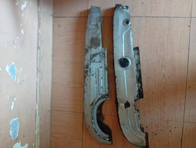 motorcycle chain cover