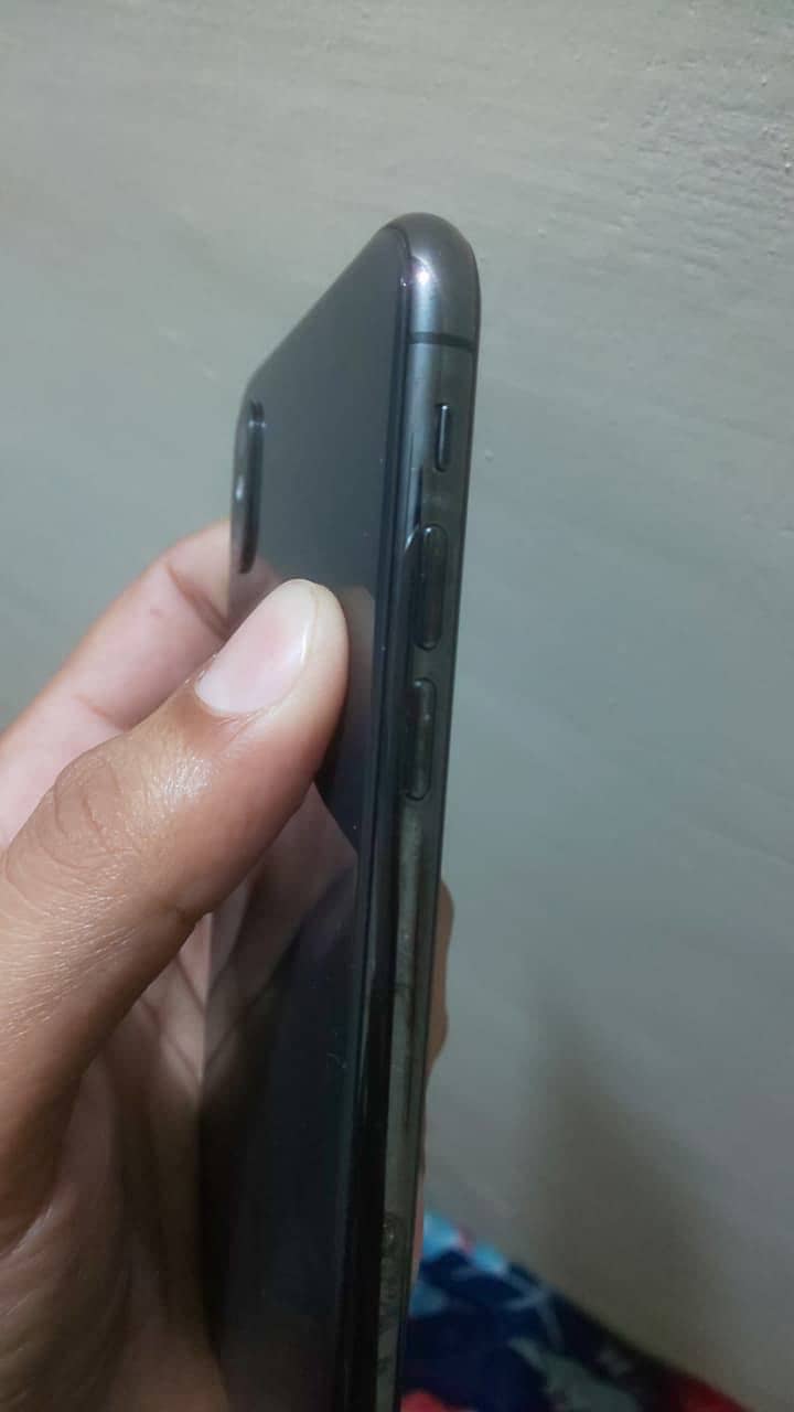 iPhone X 256 PTA 4