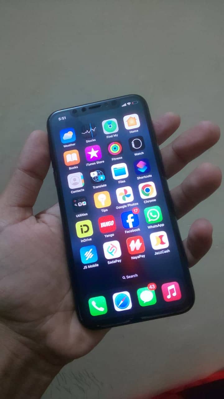iPhone X 256 PTA 5