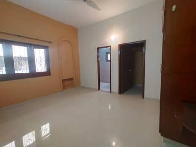 10 Marla Owner Builders House For Sale In A Block