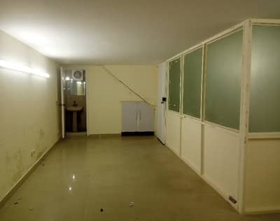 02 MARLA COMMERCIAL FLOOR AVAILABLE