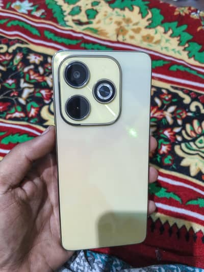 Infinix Hot 40i 8+8/128 box charger