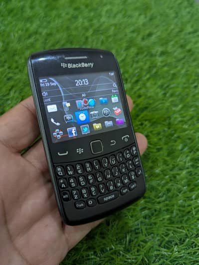 Slim Blackberry Phones 9360 PTA Approved