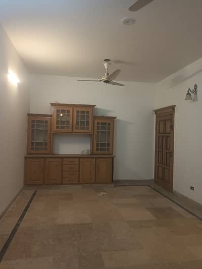 3 bedroom open basement for rent demand 85000
