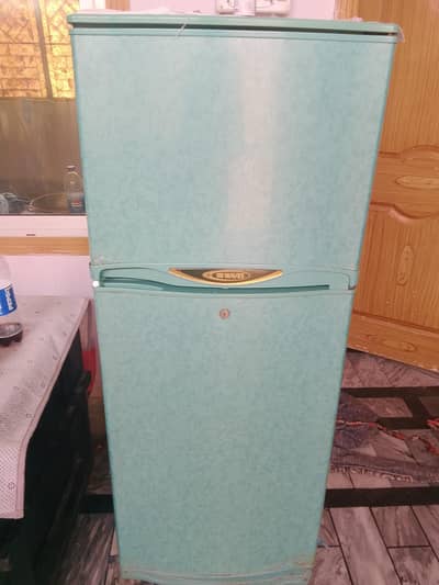 waves fridge original condition. just buy and use