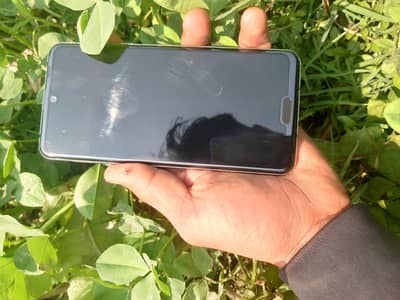 Aquos R3 6/128 Condition 10by8