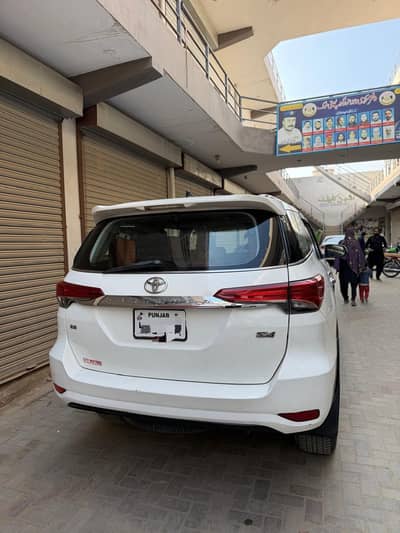 Fortuner sigma . urgant sale