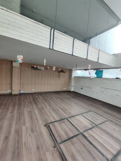 Prime Corner 4 Marla Commercial Building for Rent Y Block | High Footfall Location