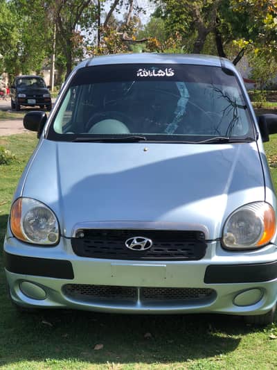 Santro, 2005 model in immaculate condition for sale in Islamabad.
