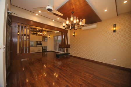 Elegant 1 Kanal Slightly Used House For Rent In DHA Phase 5