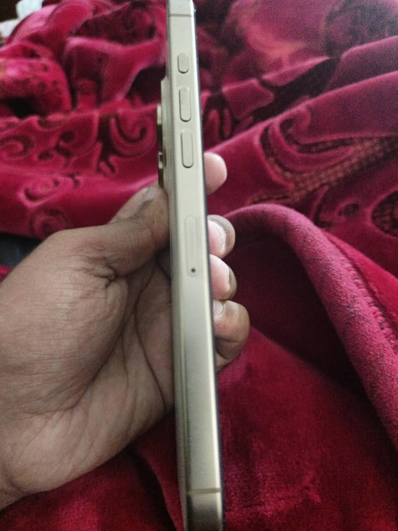 Apple iPhone 16 Pro Max 256GB Non-PTA Desert Titanium 96% | Box 1