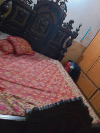 chonyotti hawelli bed with side tables for sale