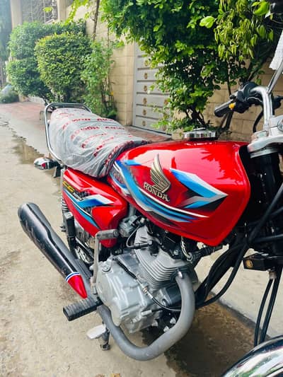 Honda CG 125 2024 Model total original only 8500km use best for 25/26